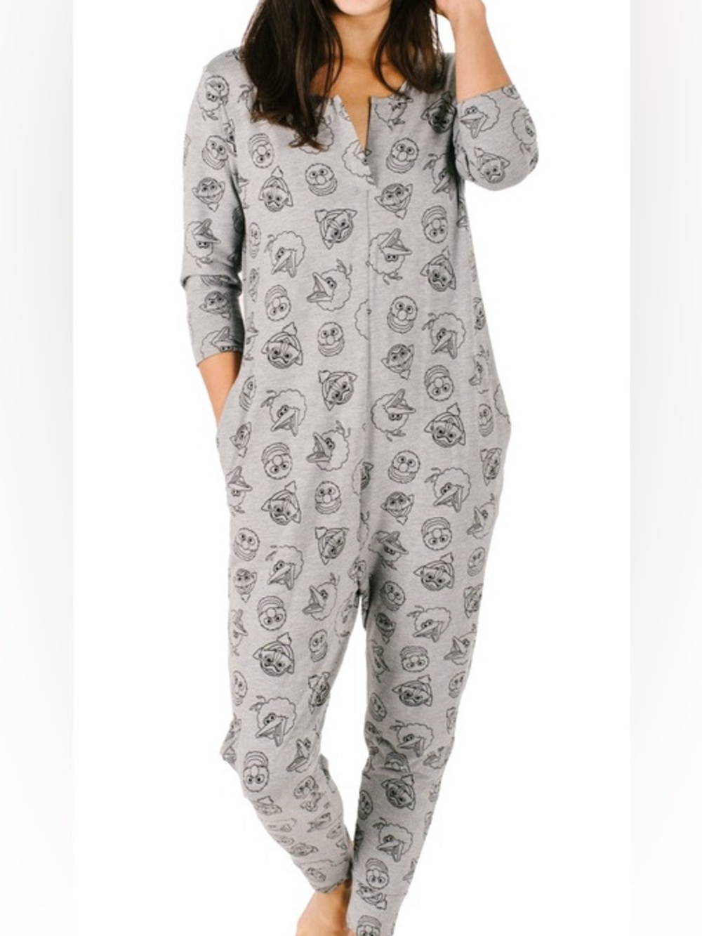 SMASH + TESS | Sesame Street Grey Smart Romper Onesie Size M